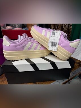 adidas VL Court Bold Platform Sneakers in Light Purple and Cream women’s 7 NEW